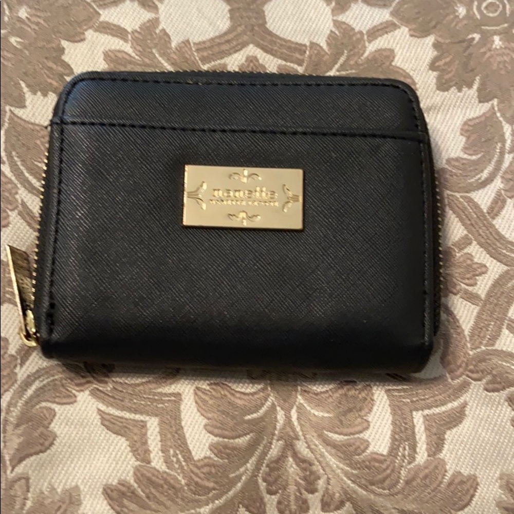 Nanette small black wallet